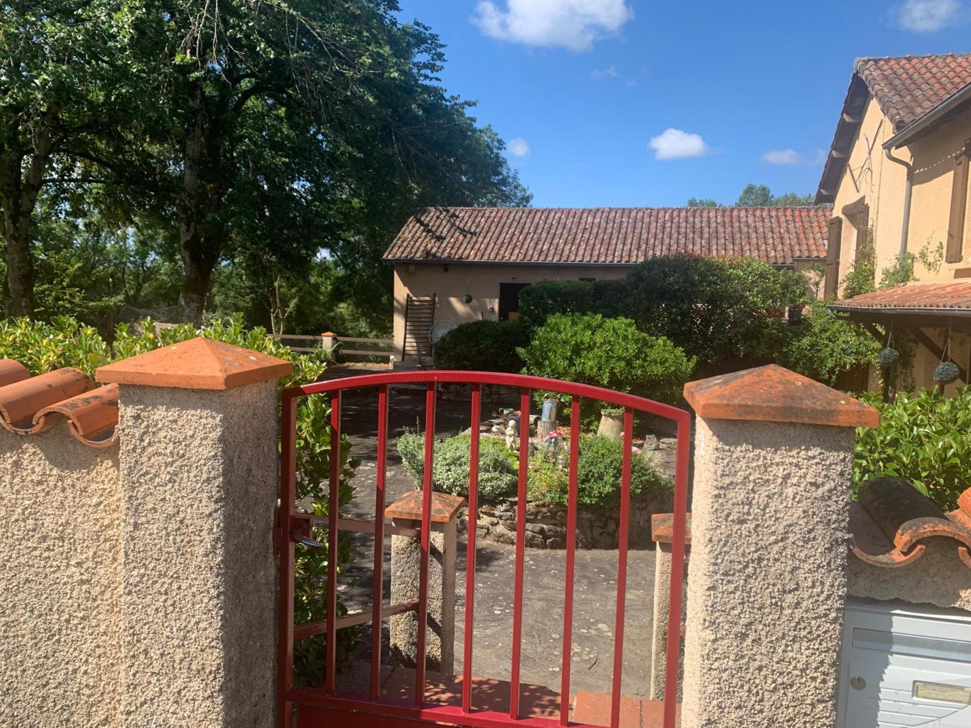 Le Gite De Las Peyros Mirandol-Bourgnounac Exterior foto